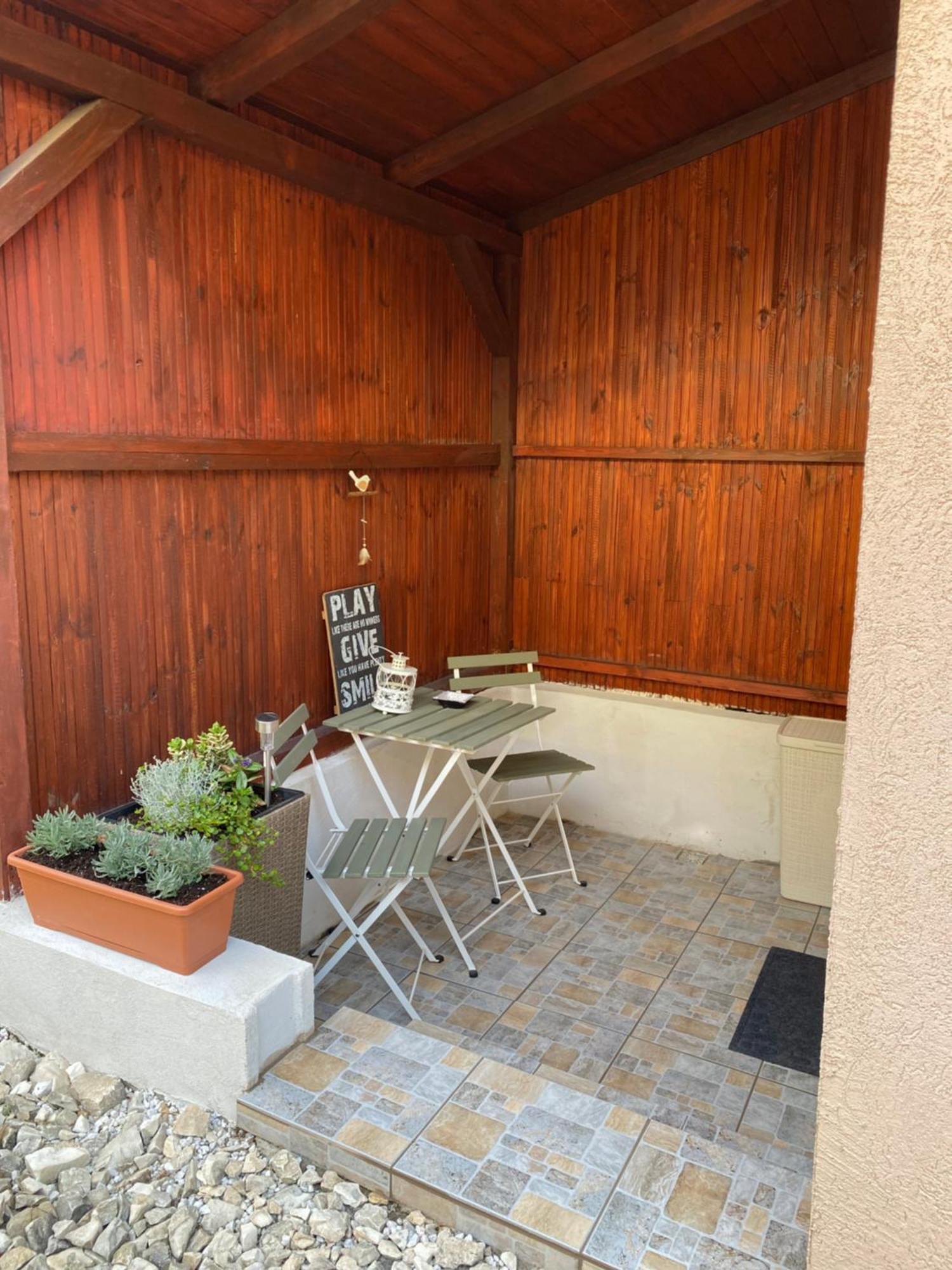 Charming Apartament Sibiu Ngoại thất bức ảnh